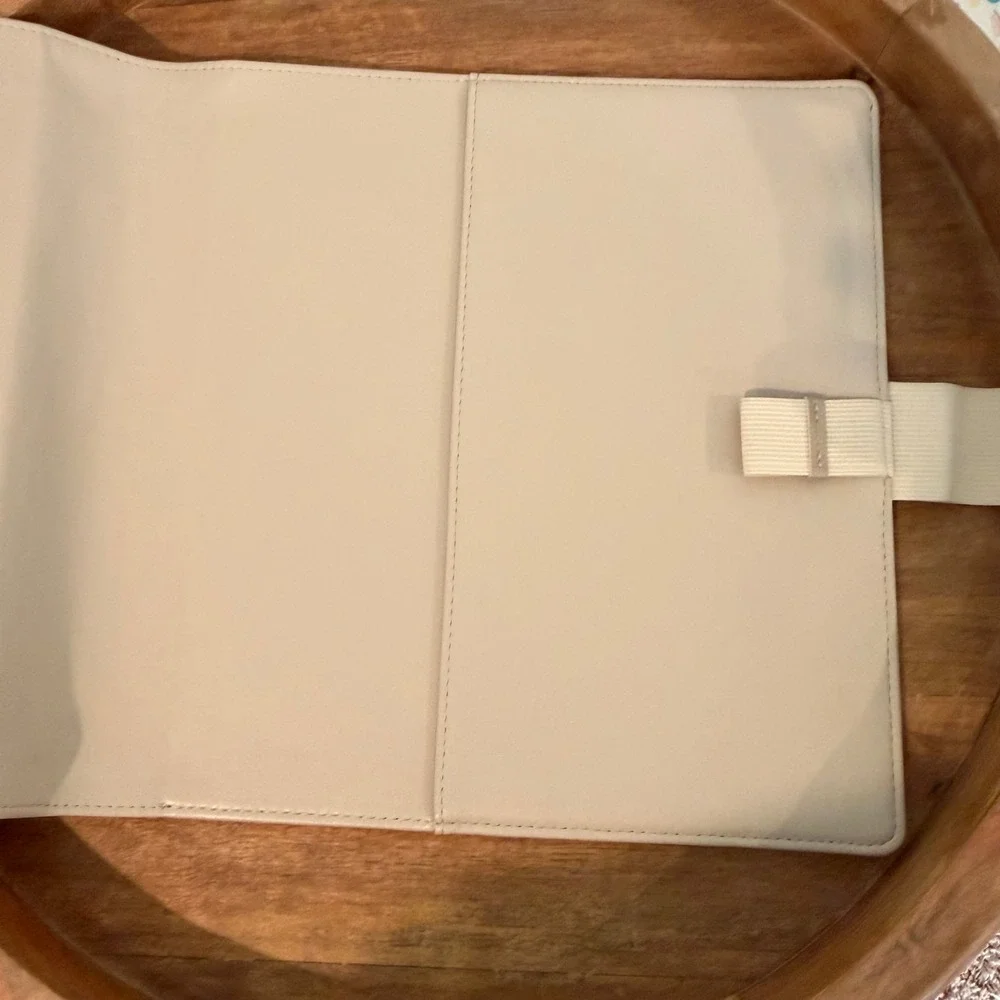 Makselife Folio Cover A5 Cream Vegan Leather Planner Organizer Snap Closure